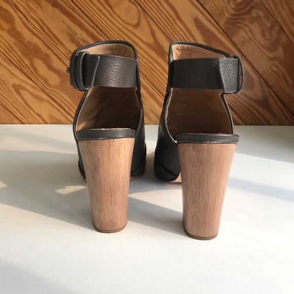 Splendid Leather Peep Toe Bootie - Picture 6 of 9